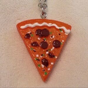 PIZZA SLICE NECKLACE ✨✨✨